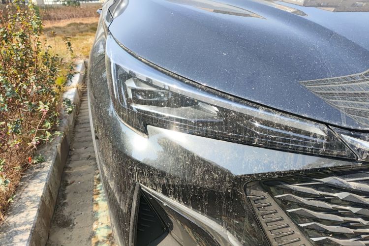 长安欧尚X5 PLUS 2023款 改款 1.5T DCT领航型车身外观8