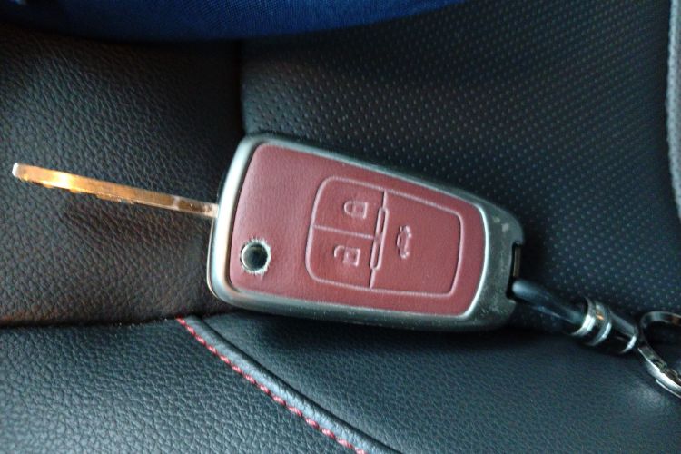 雪佛兰 科鲁泽 2020款 轻混 RS 330T 自动畅快版中控内饰11