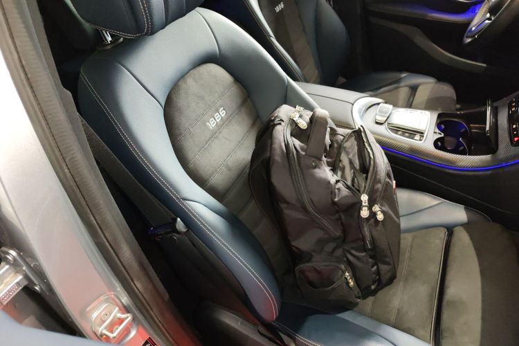 奔驰EQC 2020款 EQC 400 4MATIC 创世代 1886限量版局部细节41