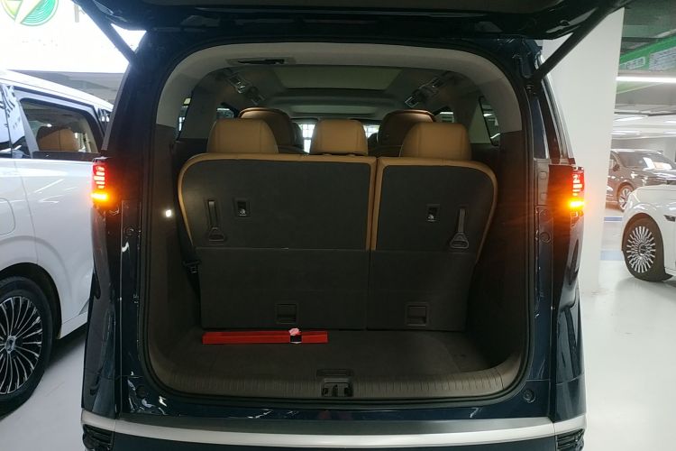 腾势D9 2022款 DM-i 970 四驱尊荣型局部细节23