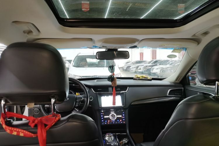 福特 金牛座 2017款 EcoBoost 180 至尊型中控内饰22