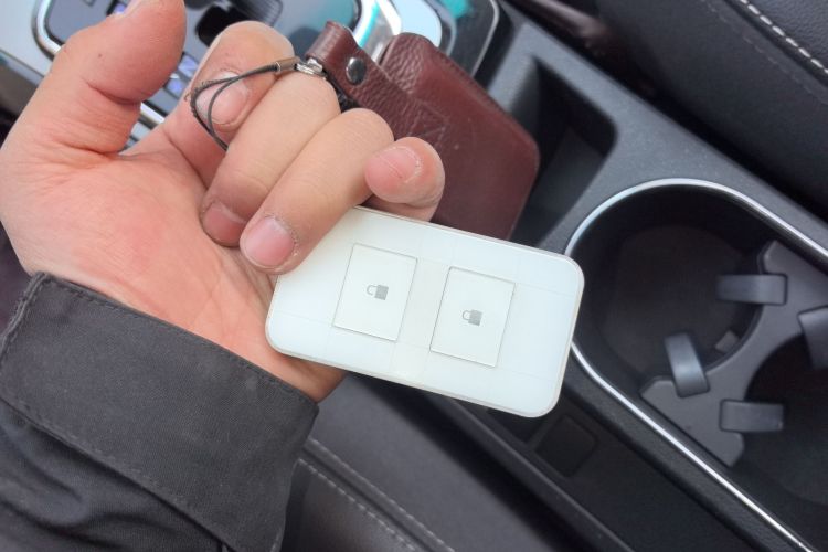 比亚迪 速锐 2014款 1.5TID 自动豪华型中控内饰11