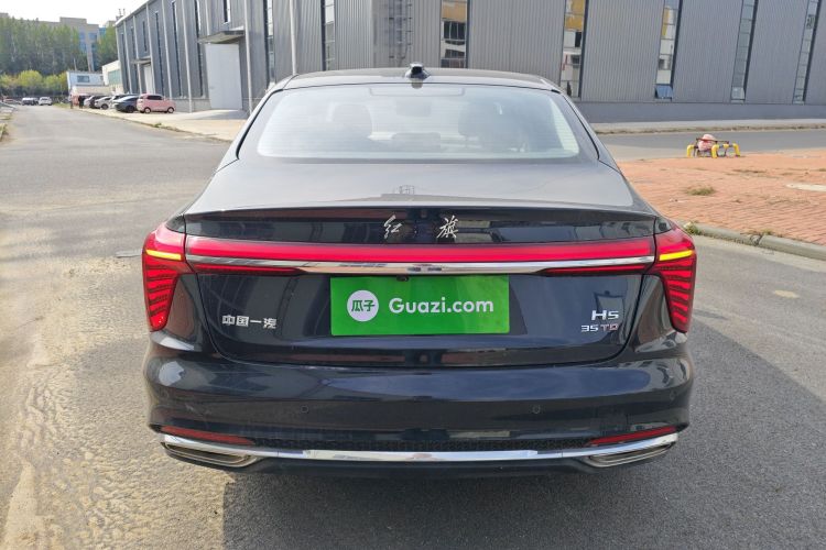 红旗H5 2023款 1.5T DCT智联旗韵版车身外观6