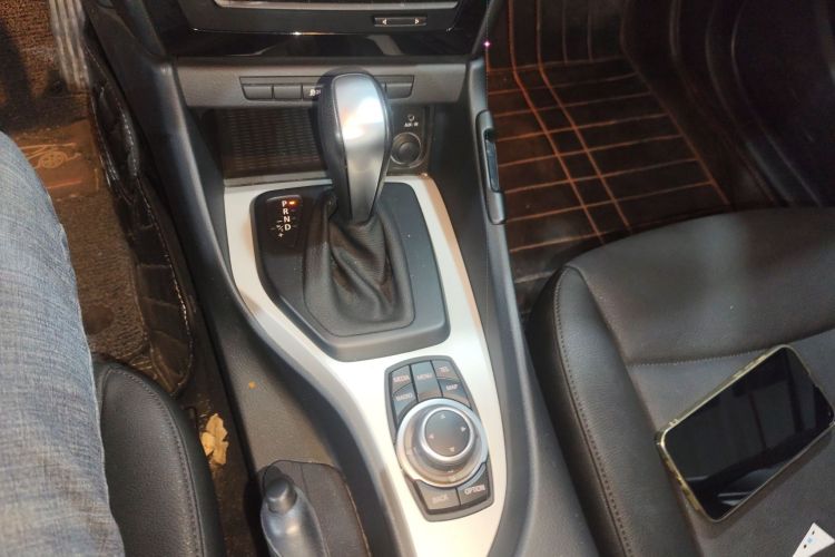 宝马X1(进口) 2012款 sDrive18i豪华型局部细节18