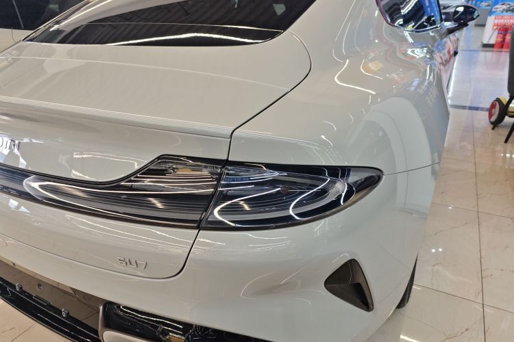 小米汽车 小米SU7 2024款 后驱长续航智驾版车身外观9