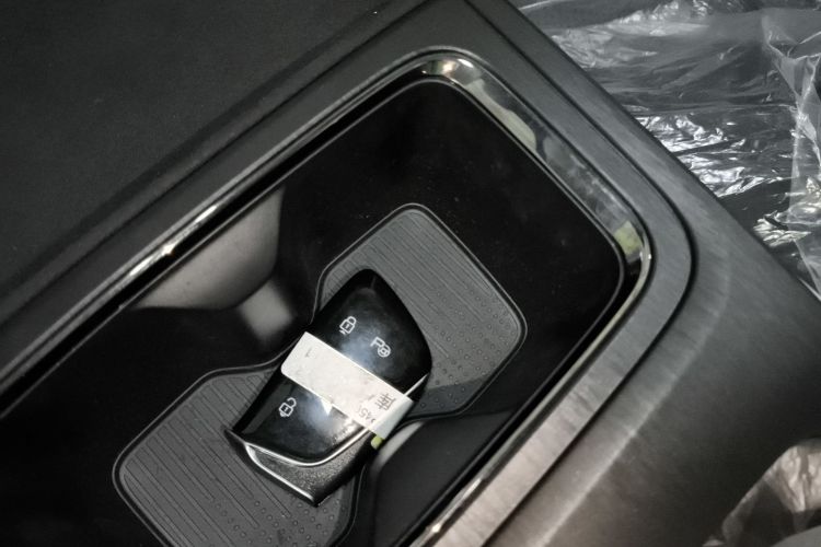 东风风神 风神L7新能源 2024款 205 Plus中控内饰11