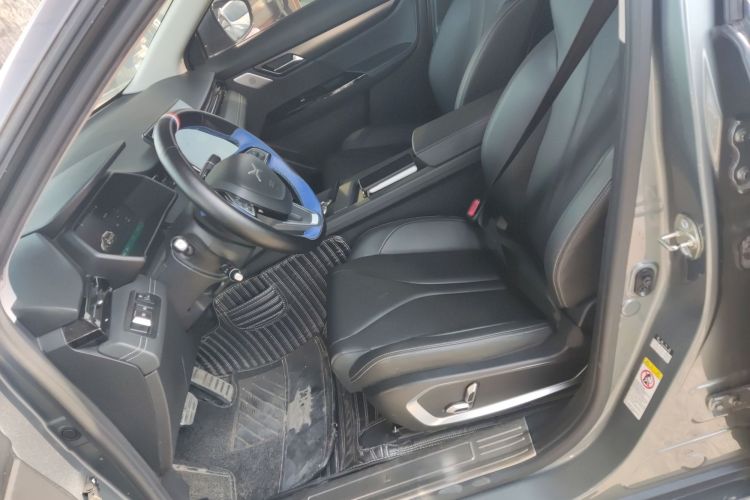 小鹏G3 2019款 悦享版中控内饰19