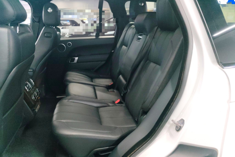 路虎 揽胜 2014款 3.0 SC V6 Vogue中控内饰21