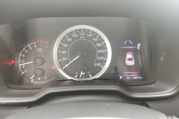 丰田 雷凌 2023款 185T CVT豪华版中控内饰14