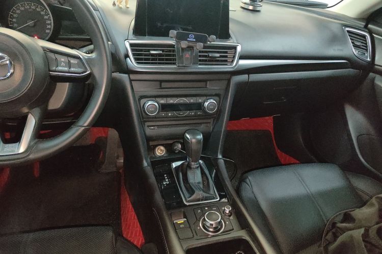 马自达3 昂克赛拉 2017款 三厢 2.0L 自动尊贵型 国V局部细节16