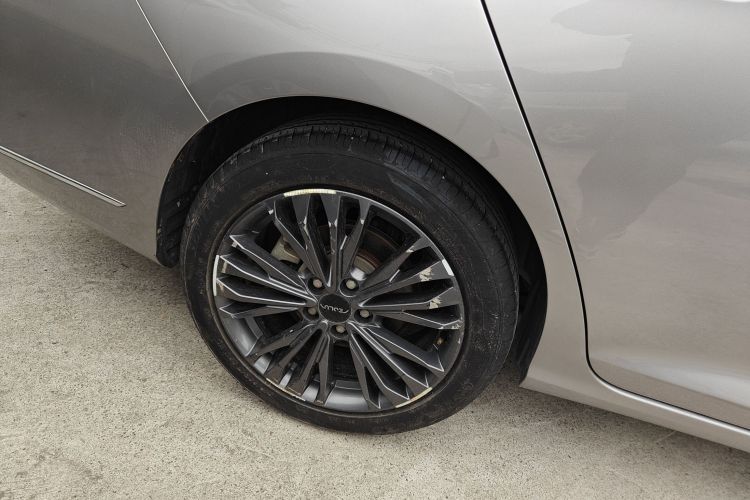 东风风神 奕炫MAX 2021款 1.5T 超炫潮爸版车身外观6008