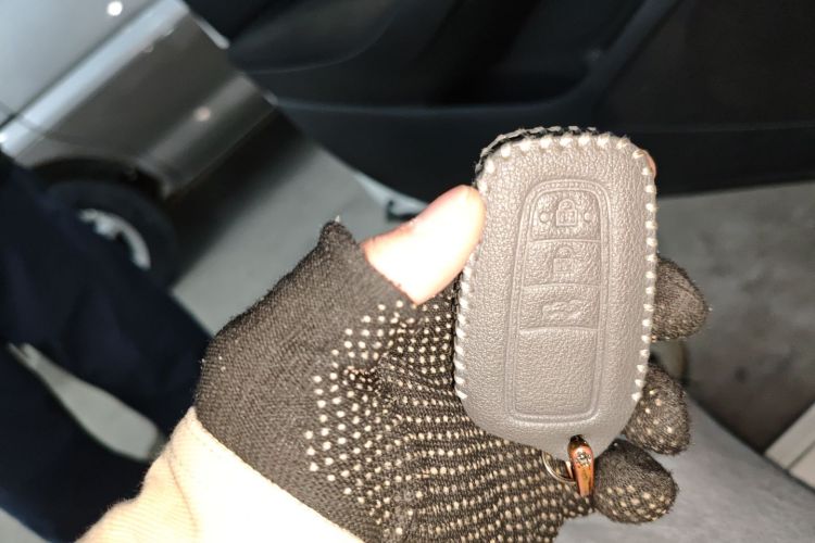 丰田 卡罗拉 2019款 1.2T S-CVT GL-i精英版中控内饰11