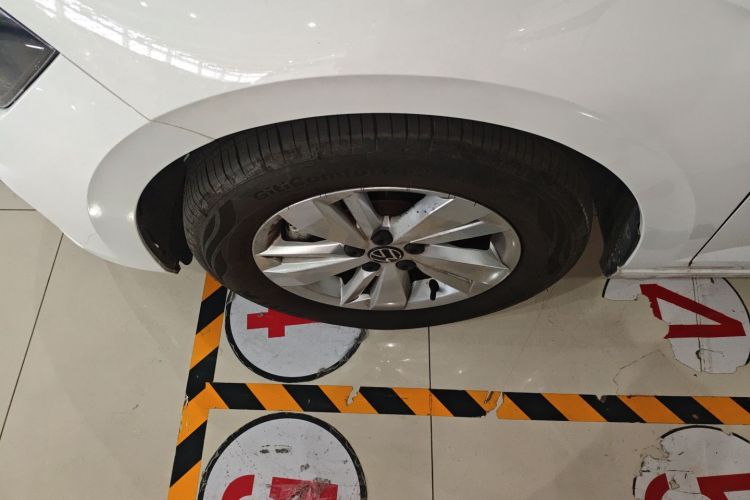 大众 Polo 2023款 改款 Plus 1.5L 自动纵情乐活版车身外观6007