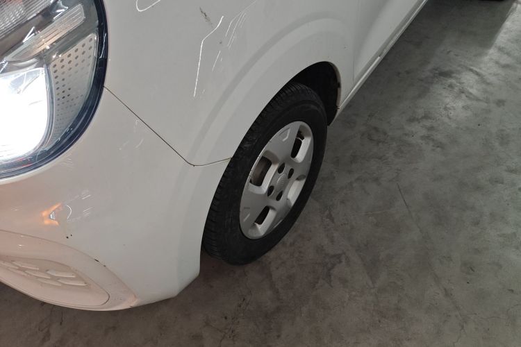 荣威 科莱威CLEVER 2021款 302km新四座超能版车身外观6007