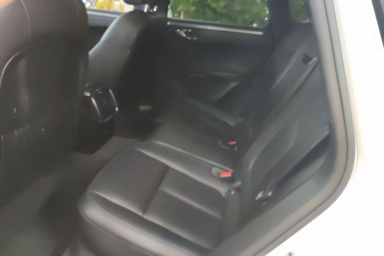 保时捷 2020款 Macan 2.0T中控内饰21