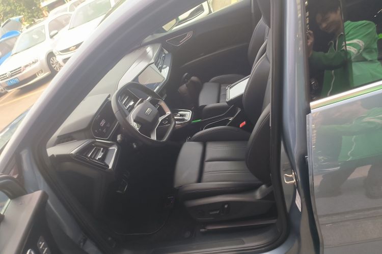 奥迪Q4 e-tron 2024款 40 e-tron 创境版中控内饰19