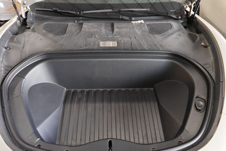 小米汽车 小米SU7 2024款 后驱长续航智驾版机舱底盘24