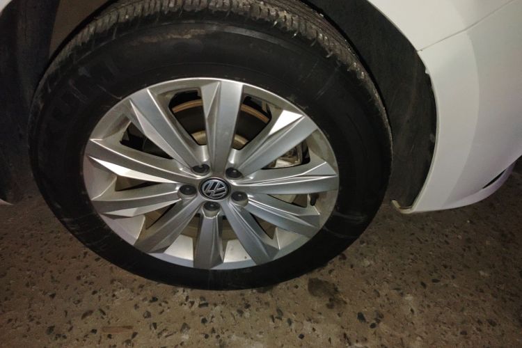 大众 2019款 改款 宝来·传奇 1.5L 自动时尚型 国VI车身外观10