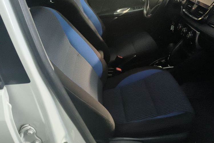 丰田 YARiS L 致炫 2016款 改款 1.5G CVT炫动版局部细节41