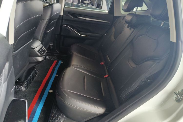 哈弗H6 2021款 第三代 2.0T 自动两驱Max中控内饰21