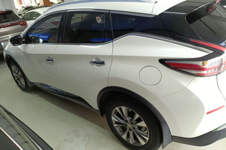 日产 楼兰 2017款 2.5L XL 两驱智尚版车身外观4