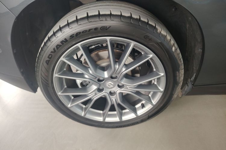 零跑汽车 零跑C10 2024款 210激光雷达版车身外观6002