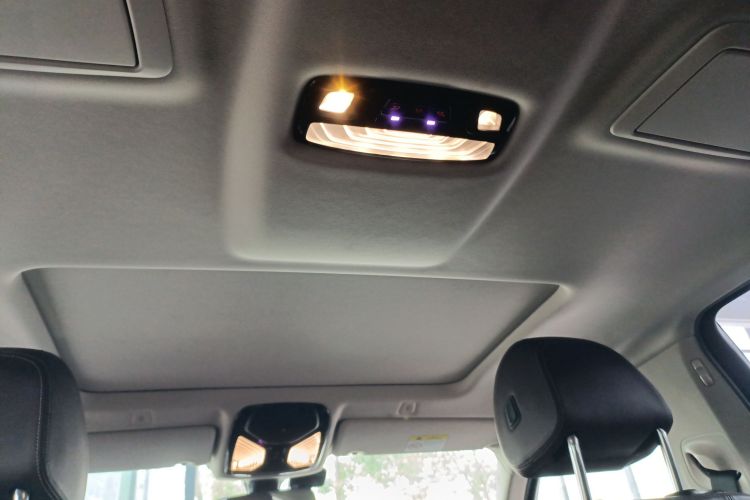 宝马5系 2020款 525Li 豪华套装中控内饰22