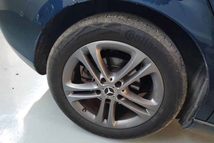 奔驰B级 2020款 B 180车身外观6008