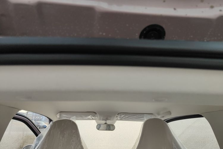 奔腾小马 2026款 222km 萌趣马 Plus中控内饰22