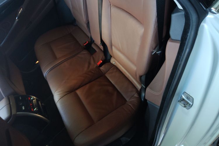 宝马5系GT 2015款 535i 领先型中控内饰21