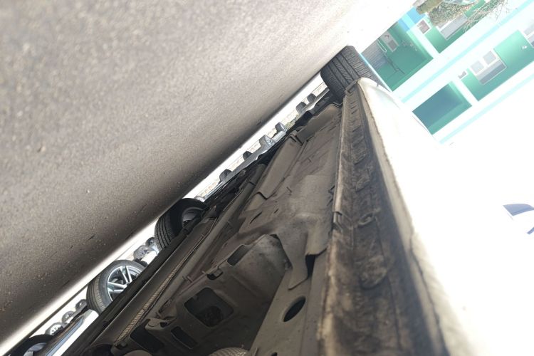 别克 君威 2015款 1.6T 精英技术型局部细节9002