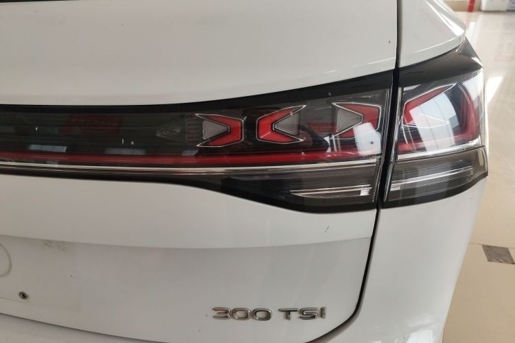 大众 探岳 2023款 300TSI 两驱豪华Plus进阶版车身外观9