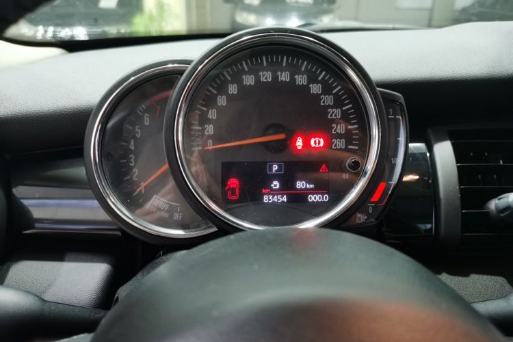 MINI 2018款 1.5T COOPER 经典派局部细节14