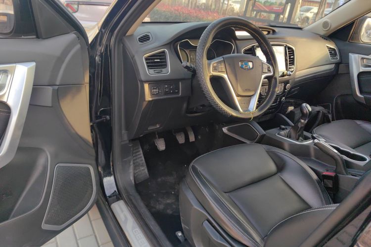 吉利汽车 远景X6 2016款 1.8L 手动豪华型中控内饰20