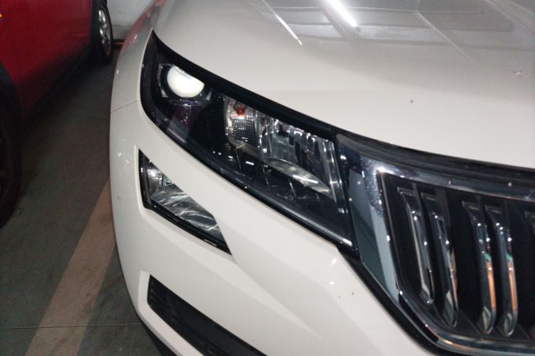 斯柯达 柯迪亚克 2018款 改款 TSI330 5座两驱舒适版车身外观6006