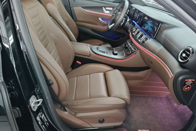 奔驰E级 2022款 改款二 E 260 L 运动型 4MATIC局部细节41