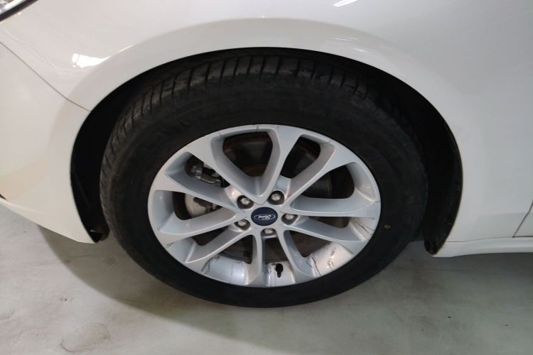 福特 蒙迪欧 2020款 EcoBoost 180 时尚型车身外观6007