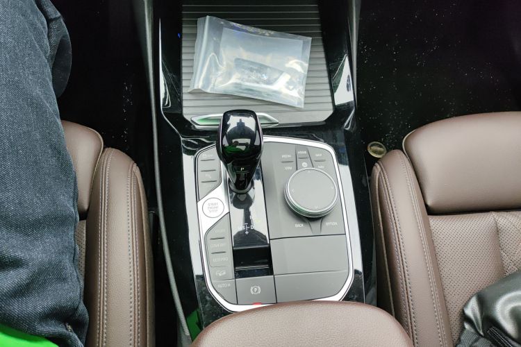 宝马X3 2022款 xDrive25i M运动套装中控内饰18