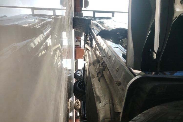 蓝电E5 PLUS 2025款 165km 长续航版PLUS 7座局部细节9001