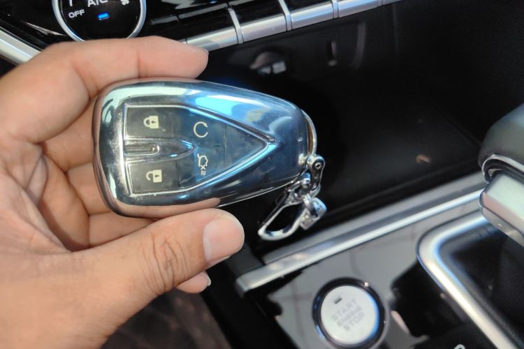 长安 逸动 2021款 PLUS 蓝鲸NE 1.4T GDI DCT旗舰型中控内饰11