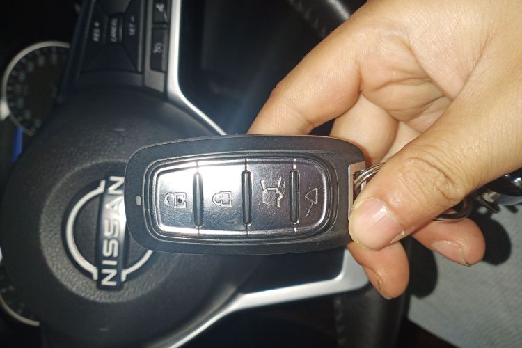 日产 天籁 2022款 2.0L XL-TLS 悦享版中控内饰11