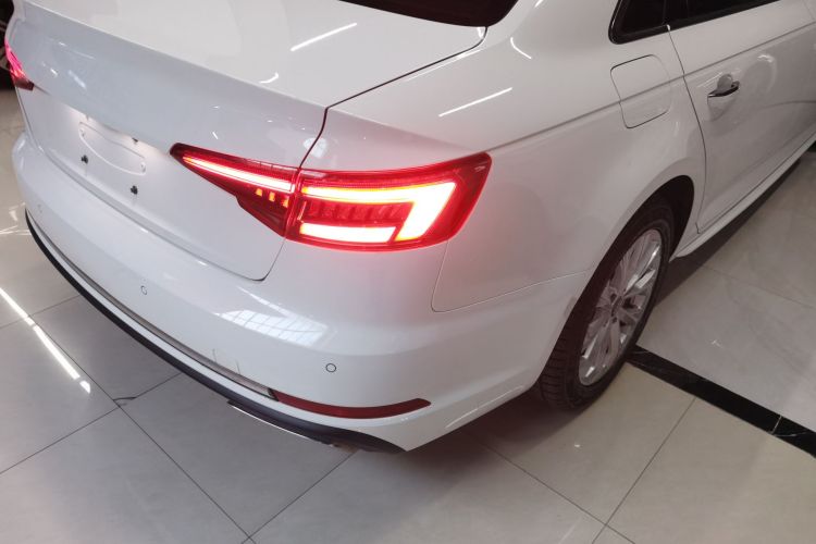 奥迪A4L 2019款 40 TFSI 进取型 国VI车身外观6006