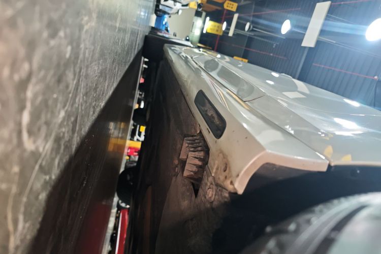 宝马3系 2022款 325Li M运动套装局部细节9001