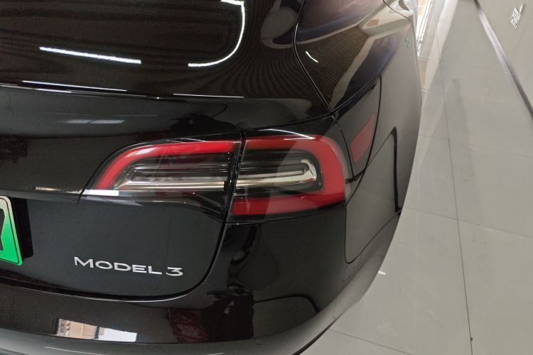特斯拉 Model 3 2021款 标准续航后驱升级版 3D6车身外观9