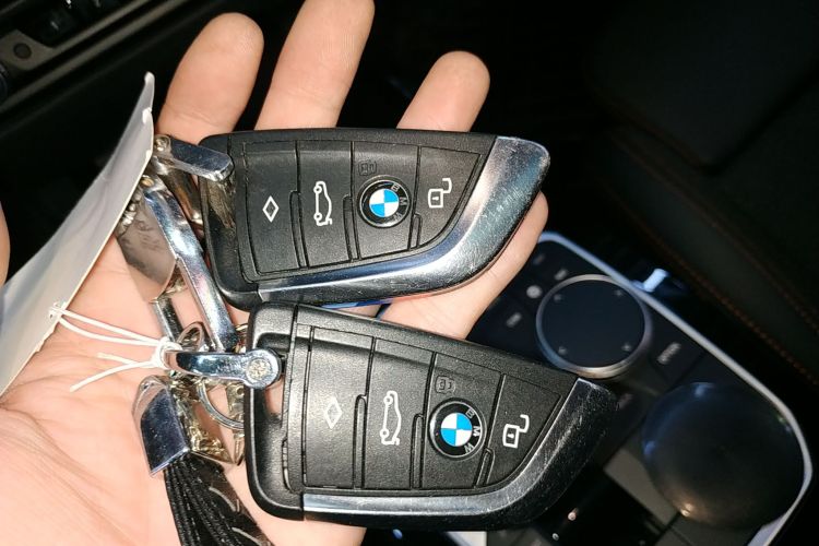 宝马2系(进口) 2021款 225i 四门轿跑车 M运动套装中控内饰11