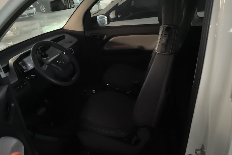 五菱汽车 宏光MINIEV 2020款 悦享款 磷酸铁锂中控内饰19