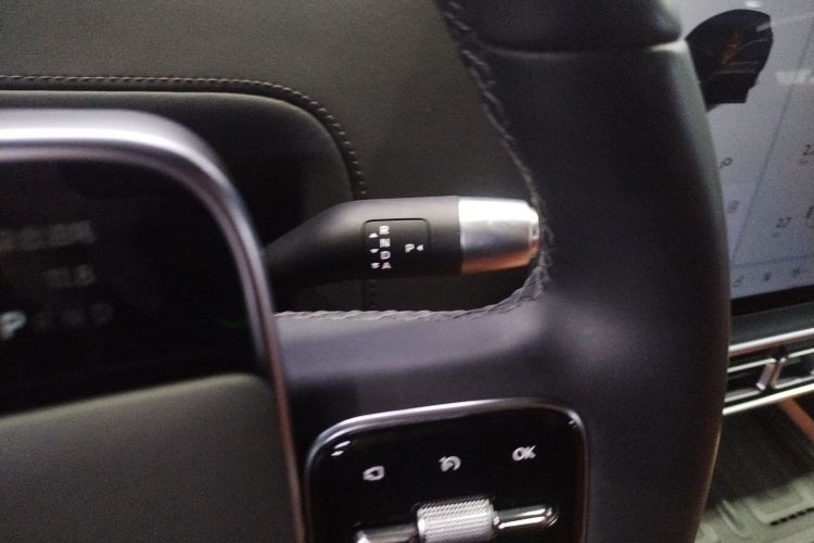 理想汽车 理想L7 2024款 Pro中控内饰18