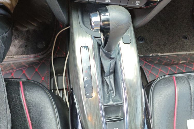 本田XR-V 2017款 1.5L LXi CVT经典版中控内饰18