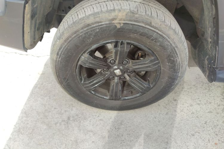 坦克300 2024款 2.0T 挑战者车身外观6007