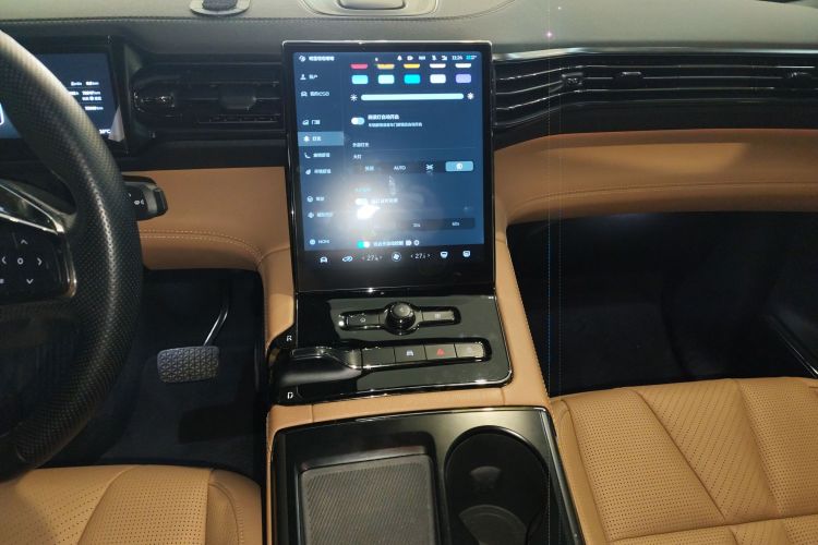 蔚来ES8 2020款 580KM 七座版局部细节16